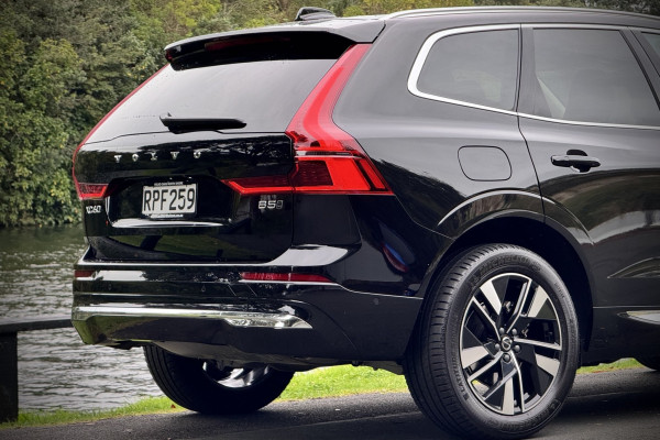 2026 Volvo XC60 UZ Plus B5 SUV Image 12