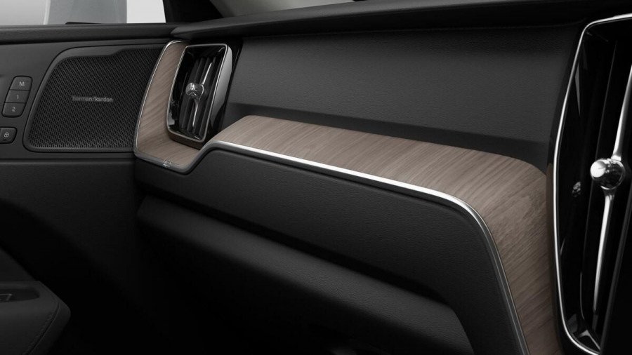 2026 Volvo XC60 UZ Plus B5 Bright SUV Image 9