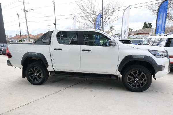 2021 Toyota HiLux GUN126R Rogue Dual Cab Pick Up Image 5