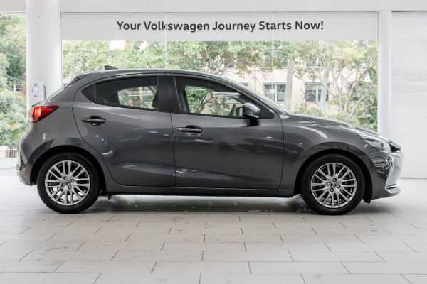 2022 Mazda 2 DJ Series G15 GT Hatch image 3