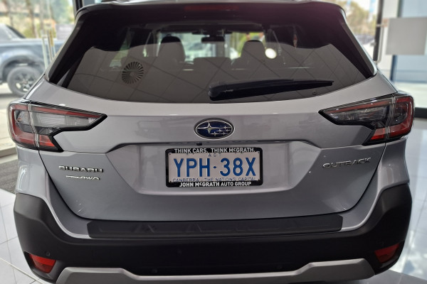 2021 Subaru Outback 6GEN AWD Touring SUV Image 6