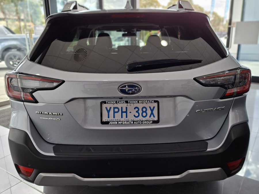 2021 Subaru Outback 6GEN AWD Touring SUV Image 6