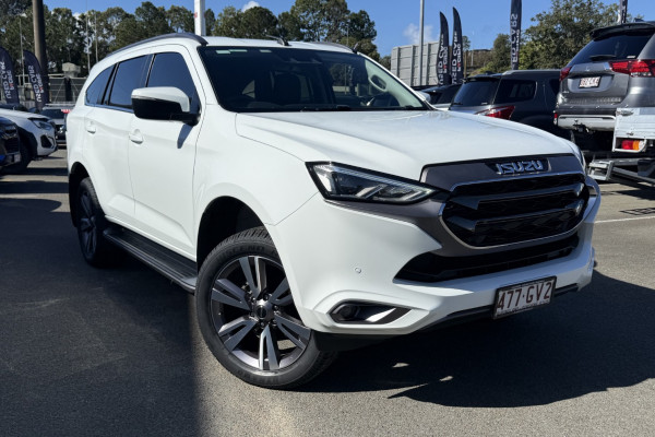 2022 MY23 Isuzu MU-X RJ LS-T SUV Image 1