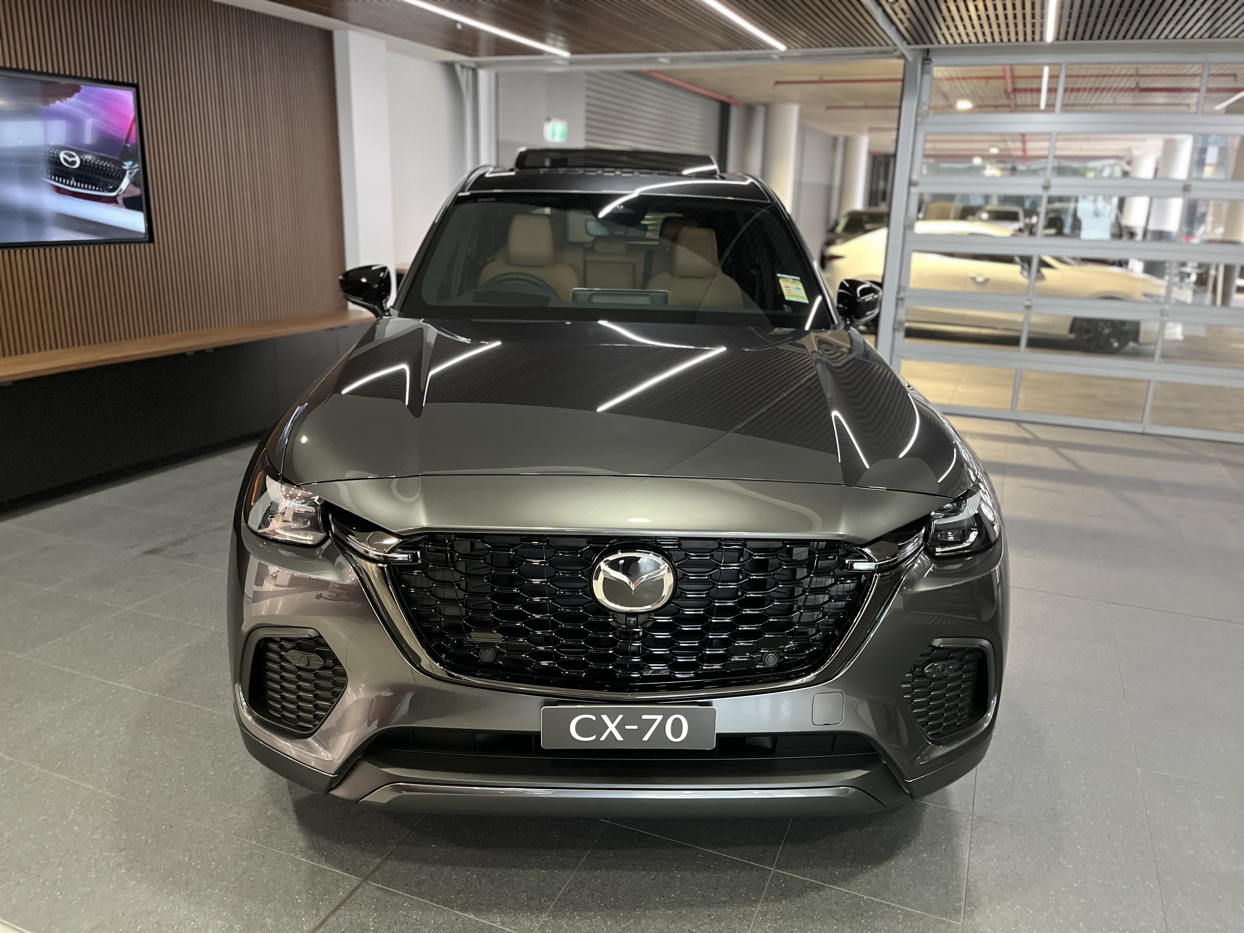 2024 Mazda CX-70 KJ G50e Azami SP SUV Image 3