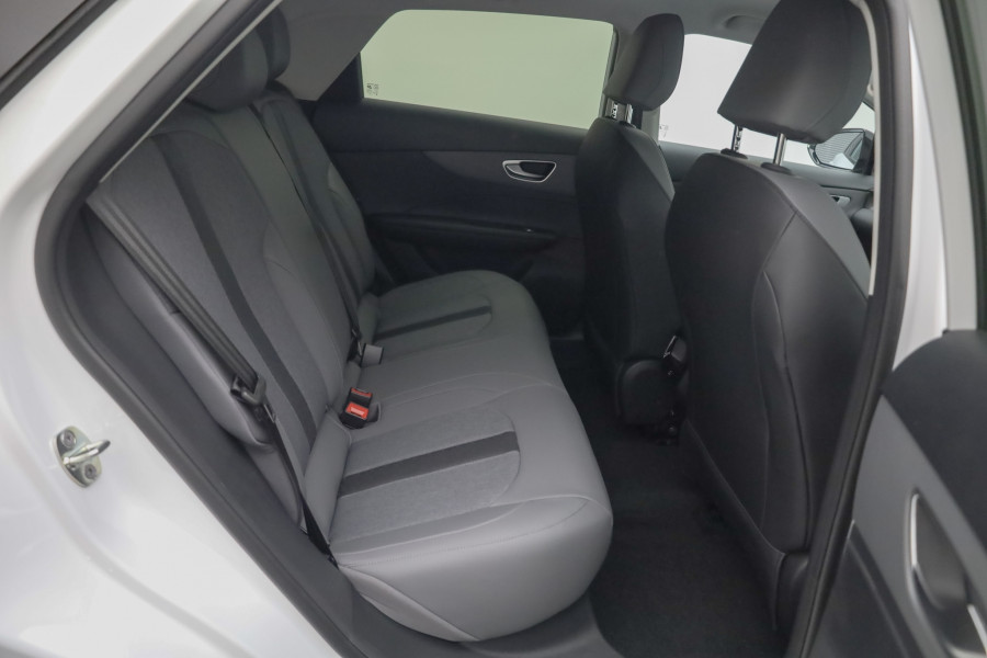 2026 MG MG4 AH4E Essence 64 Hatch Image 11