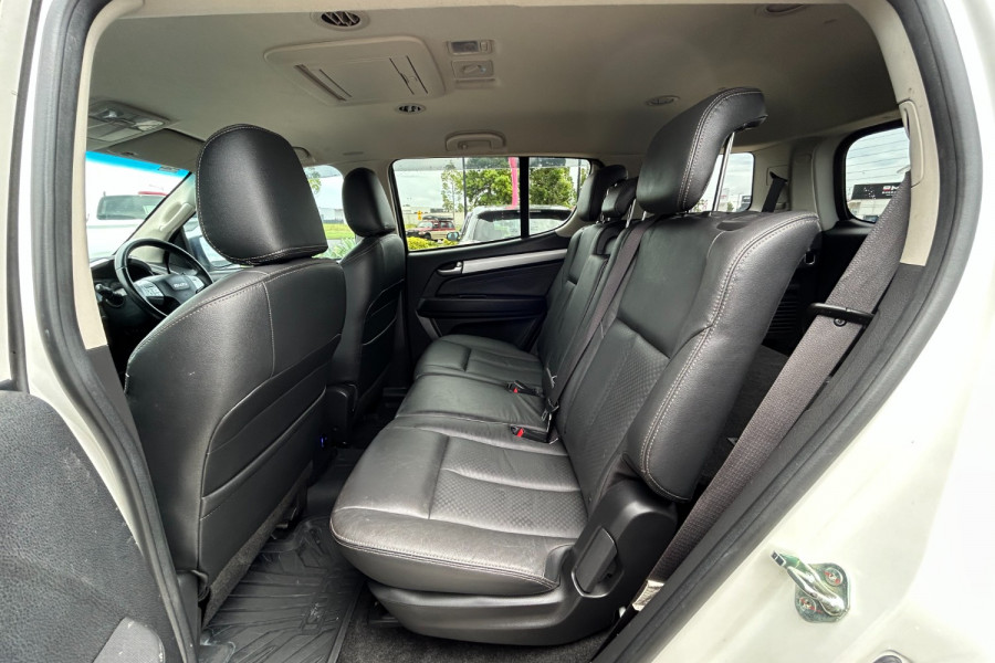 2016 MY15 Isuzu MU-X LS-T SUV Image 24