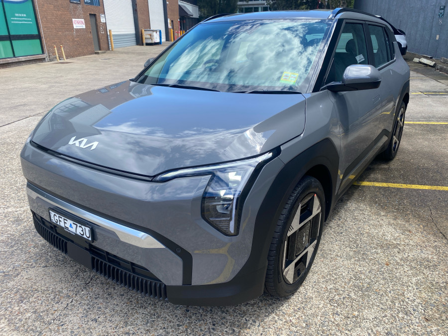 2026 Kia EV3 SV Earth SUV