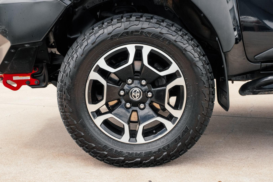 2020 Toyota HiLux GUN126R Rugged X Dual Cab Ute Image 21