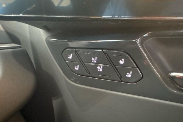 2023 MY24 Kia EV9 MV GT-Line SUV Image 26