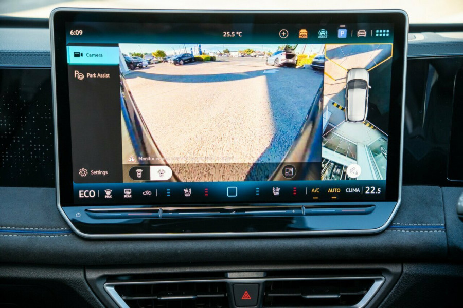 2026 Volkswagen Tiguan CT 200TSI eHybrid R-Line SUV Image 16