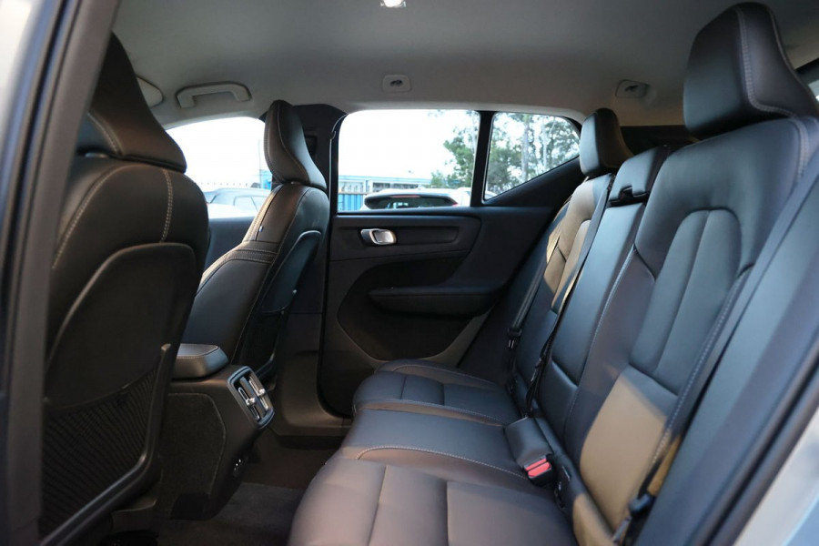 2026 Volvo XC40 XZ Plus B4 SUV Image 26