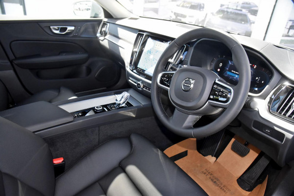 2024 MY25 Volvo S60  Ultra B5 Bright Sedan Image 5