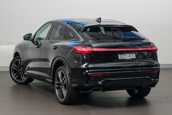 2026 Audi Q5 e-hybrid 270kW SUV