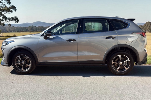 2026 GWM Haval Jolion A02 Premium Hybrid SUV Image 4