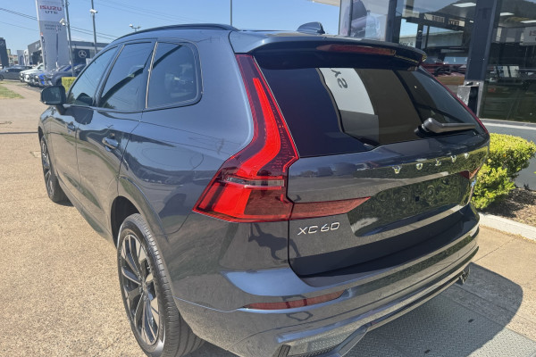 2026 Volvo XC60 UZ Ultra B5 Dark SUV Image 6