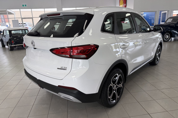 2026 MY26.5 MG ZS ZS32 Excite Hybrid+ SUV Image 7