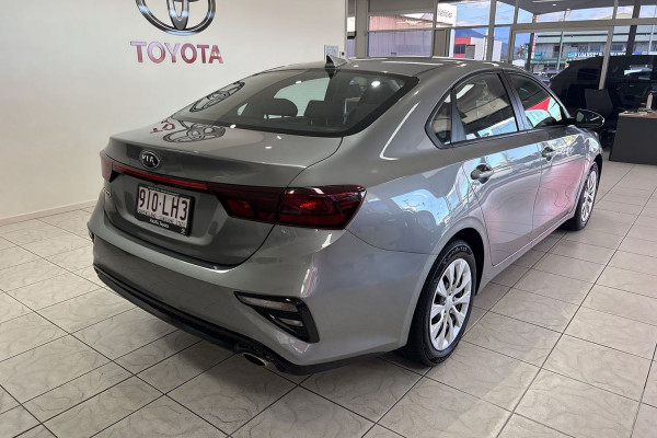 2020 Kia Cerato DJS42G61FDD131 s Sedan Image 3