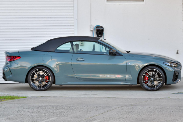 2026 BMW 4 Series G23 LCI M440i xDrive Convertible image 5