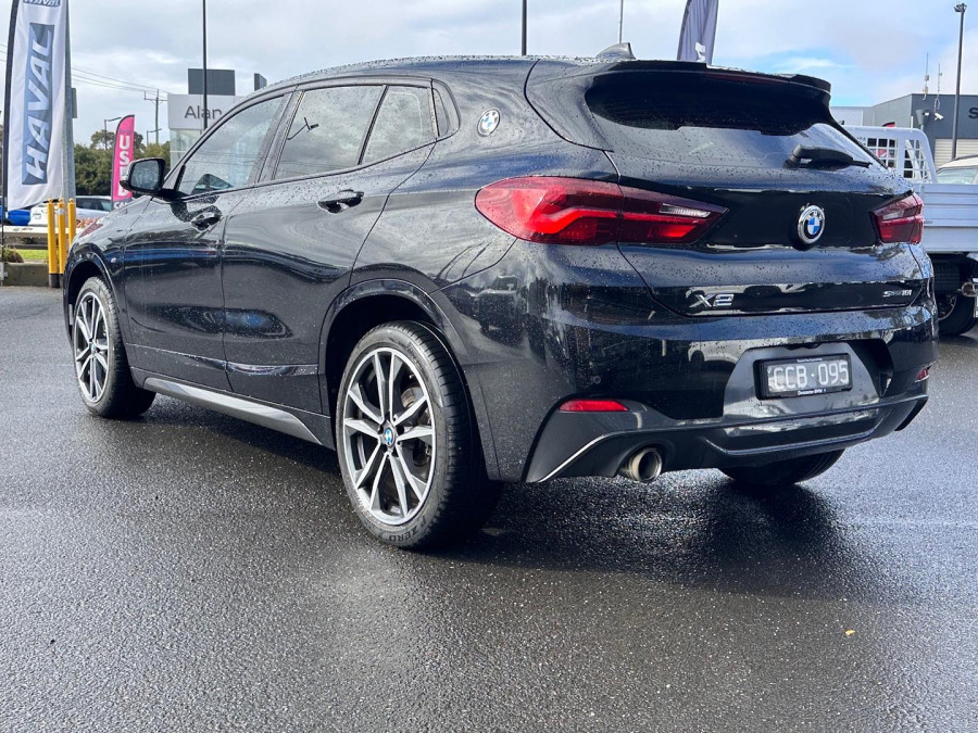 2022 BMW X2 F39 sDrive18i SUV Image 7