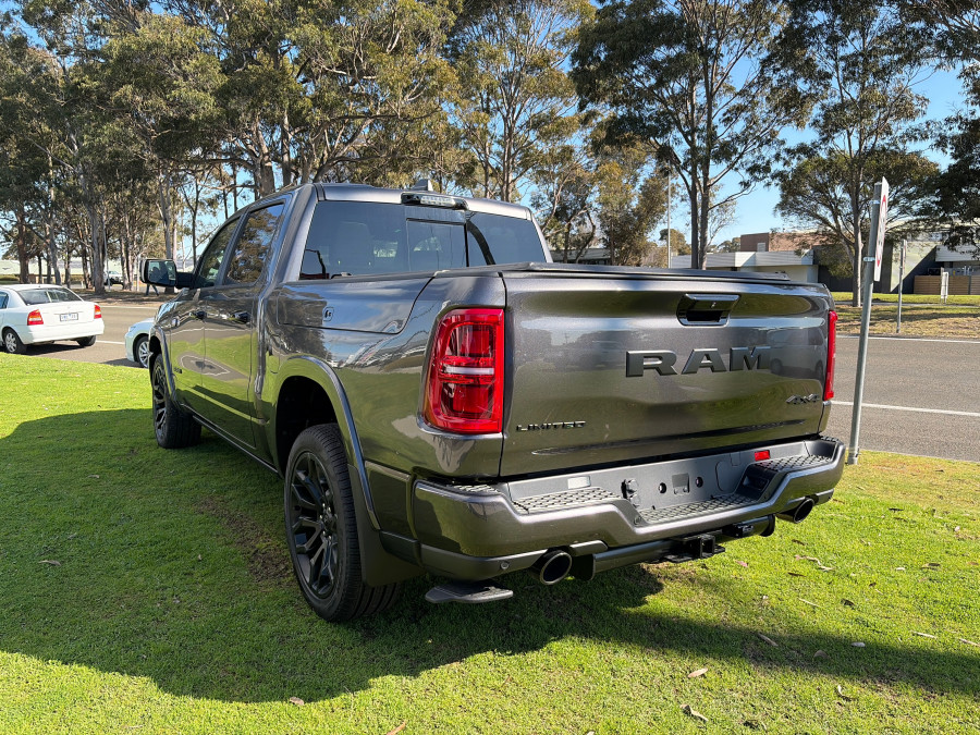 2025 Ram 1500 DT6M9822M.26/XB9 Limited RamBox Ute Image 3