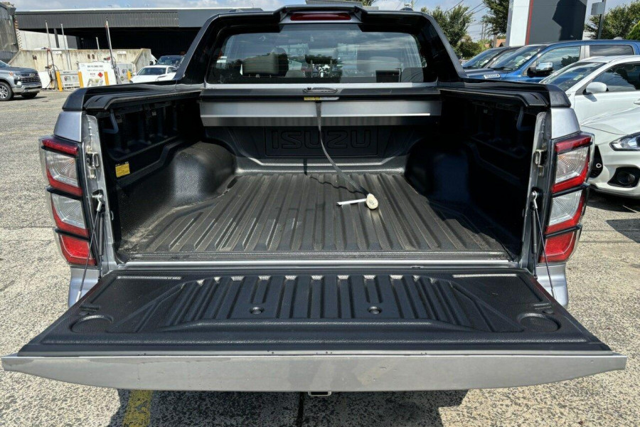 2024 Isuzu D-MAX RG X-TERRAIN Ute Image 7
