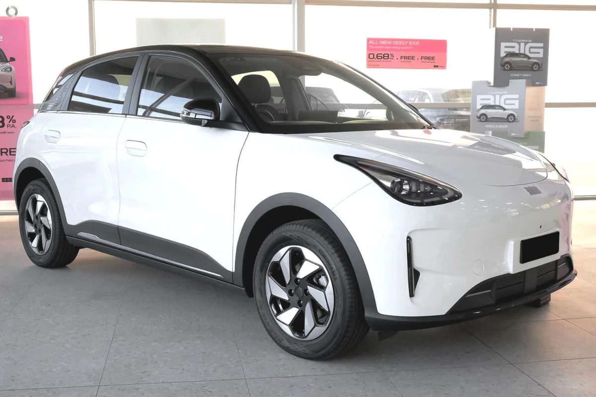 2026 MY27 Geely EX2 E22H Inspire Hatch