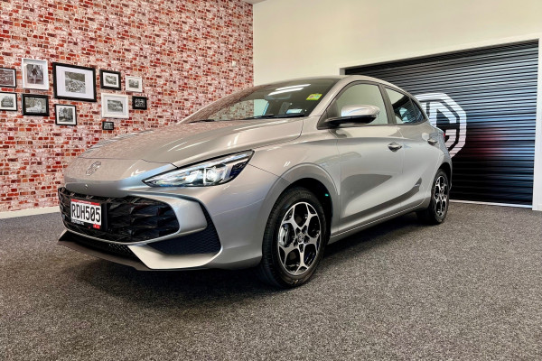 2025 MG 3 Essence 1.5P/Cvt Hatch Image 5