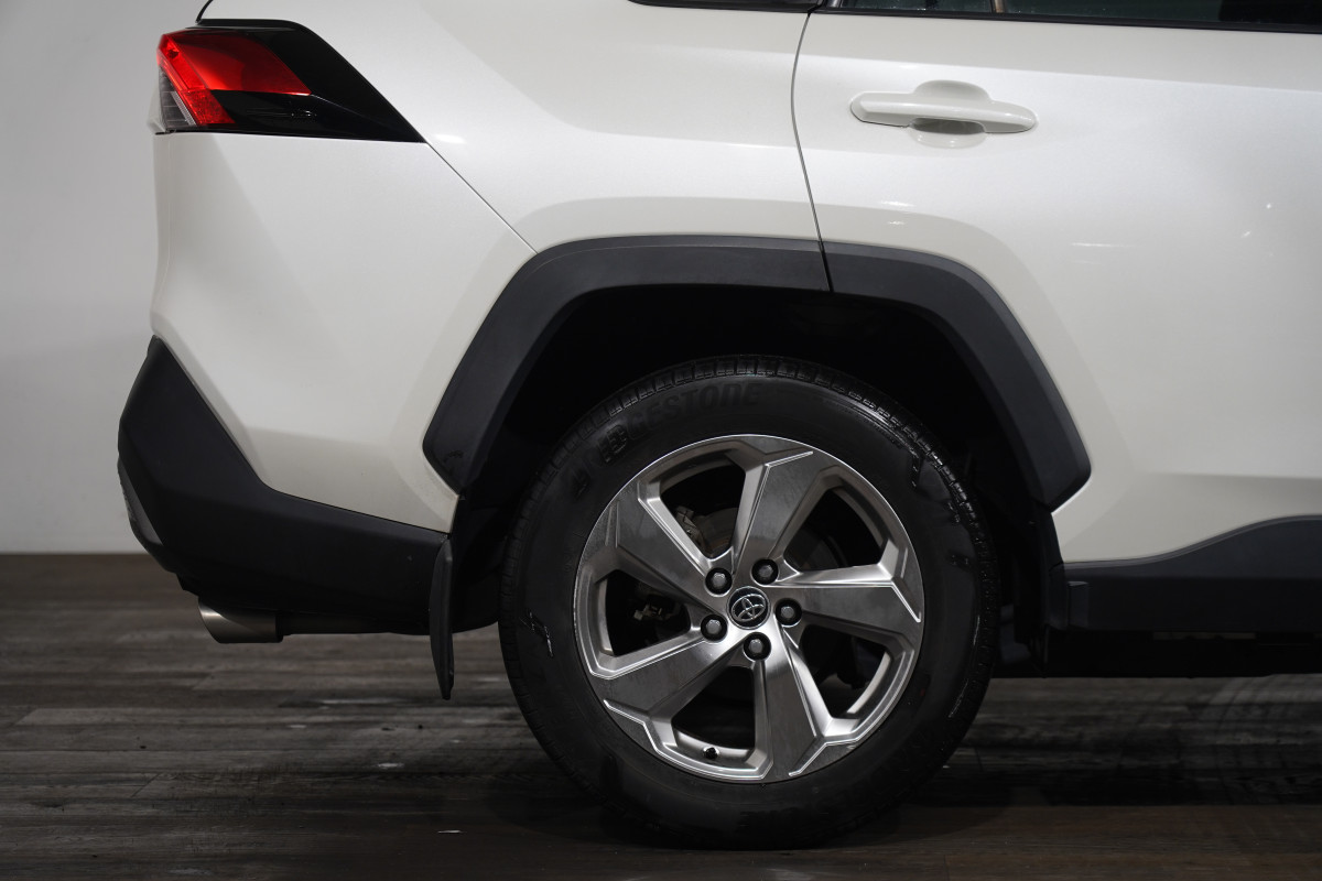 2020 Toyota RAV4 Gxl (2wd) SUV Image 6
