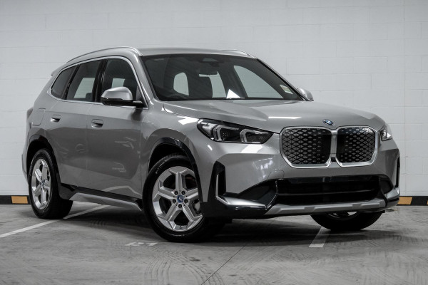 BMW iX1 eDrive20 xLine U11