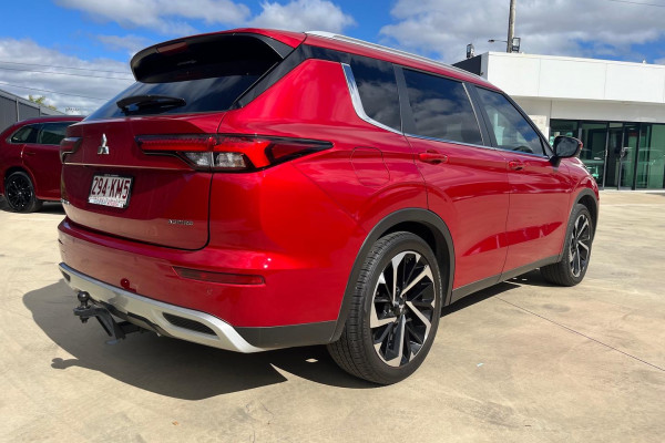 2024 Mitsubishi Outlander ZM Aspire SUV Image 7