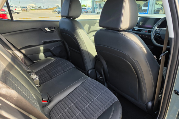 2026 Kia Stonic YB PE2 Sport SUV Image 10