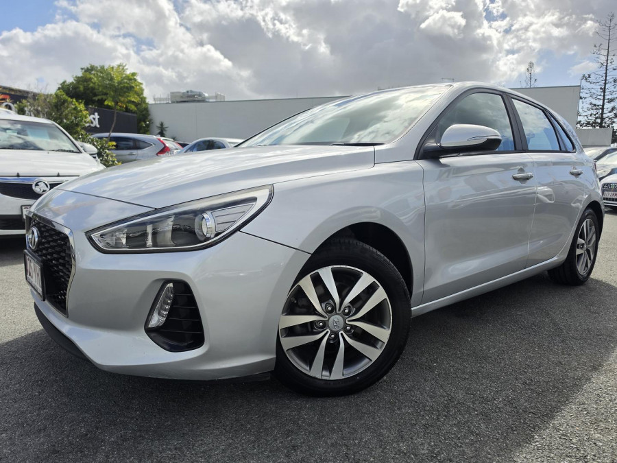 2018 Hyundai i30 PD Active Hatch Image 1