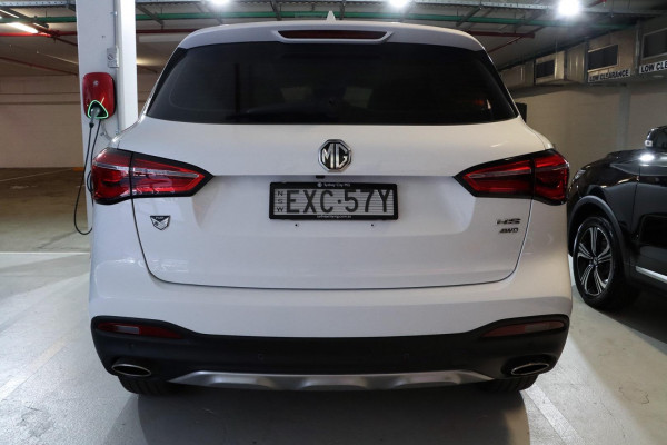 2021 MG HS SAS23 Essence X SUV Image 5