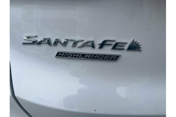 2022 Hyundai Santa Fe TM.V4 Highlander SUV