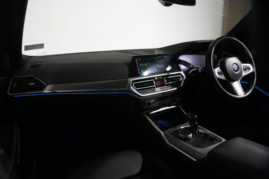 2022 BMW 3 Series 30i M Sport Touring SUV