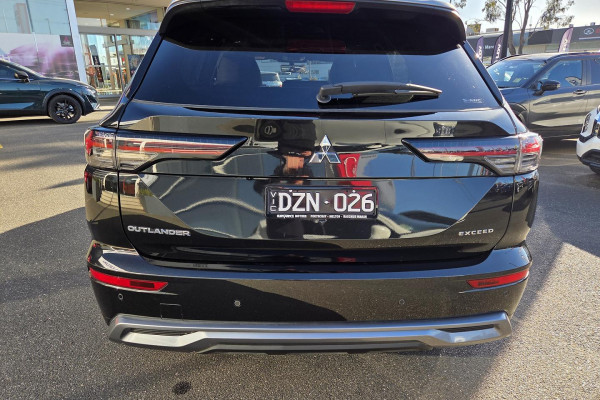 2025 Mitsubishi Outlander ZM Exceed Tourer SUV Image 3