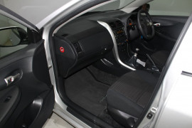 2012 Toyota Corolla ZRE152R MY11 Sedan