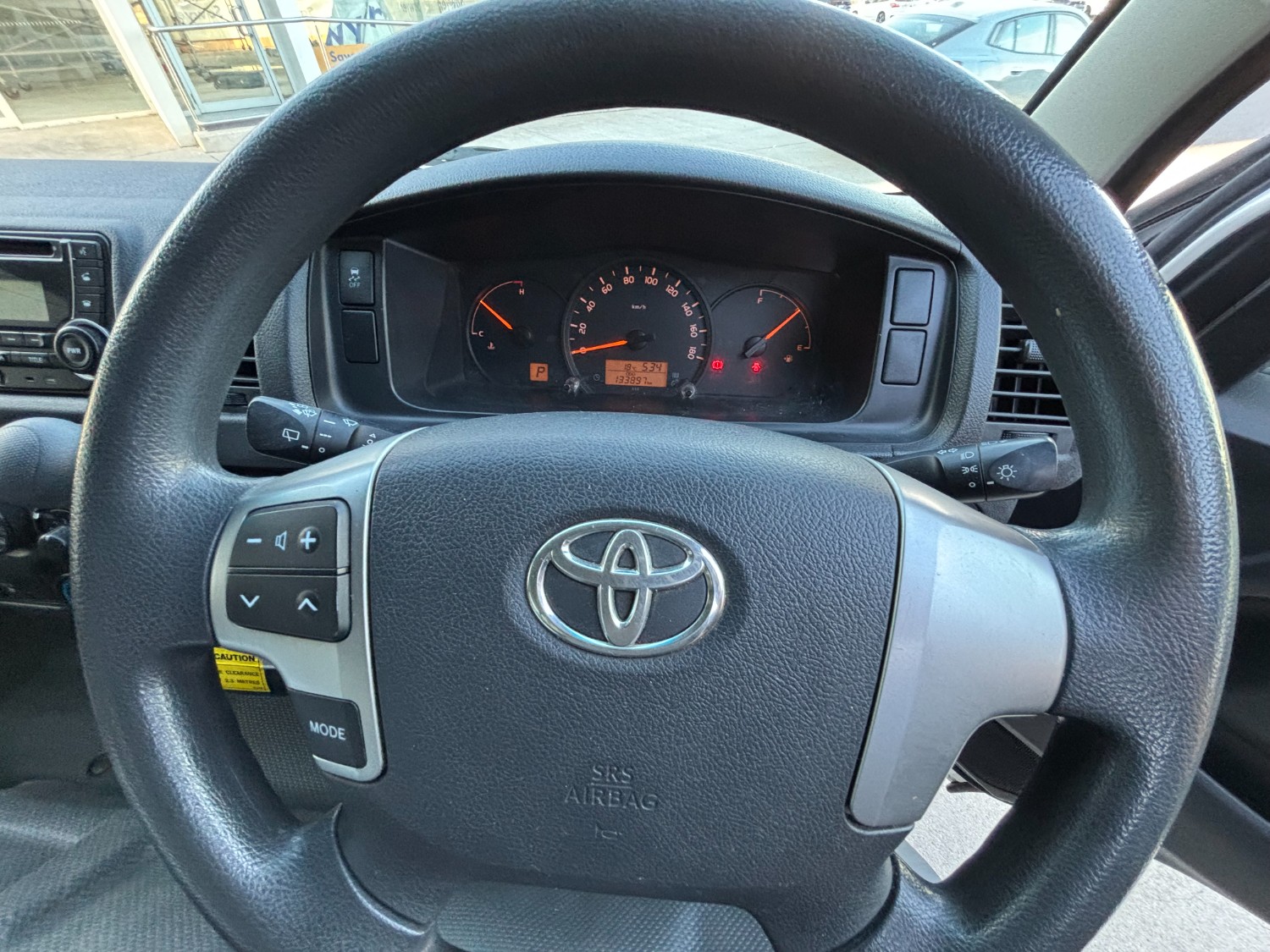 2015 Toyota HiAce TRH223R Commuter Bus