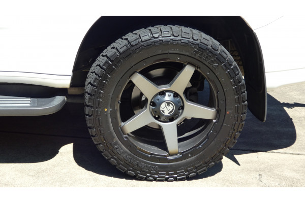 2017 MY18 Holden Trailblazer RG MY18 LT 4X4 SUV Image 5