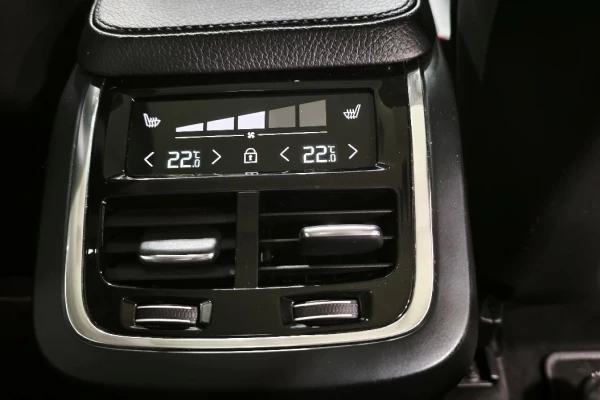 2021 MY22 Volvo XC90 L Series B6 Inscription SUV Image 10
