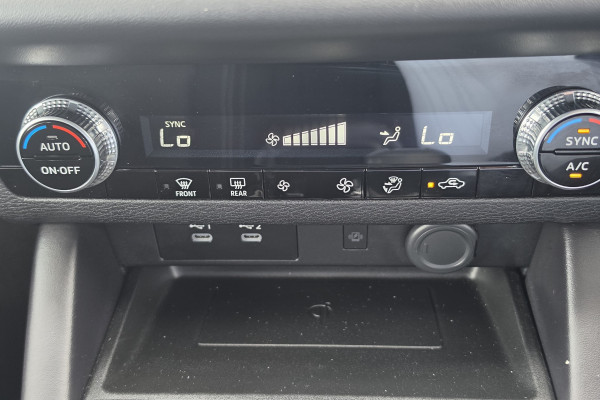 2025 Mitsubishi Outlander ZM LS SUV Image 18