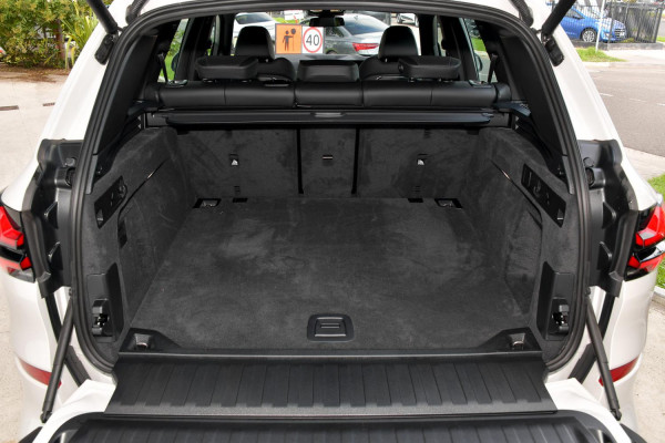 2025 BMW X5 G05 LCI xDrive40i M Sport SUV image 21