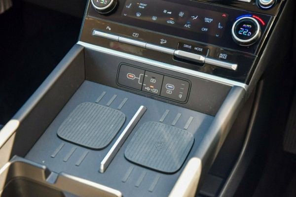 2026 Hyundai Santa Fe MX5.V2 Hybrid SUV Image 13