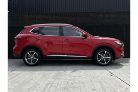 2022 MG HS PHEV Essence Wagon