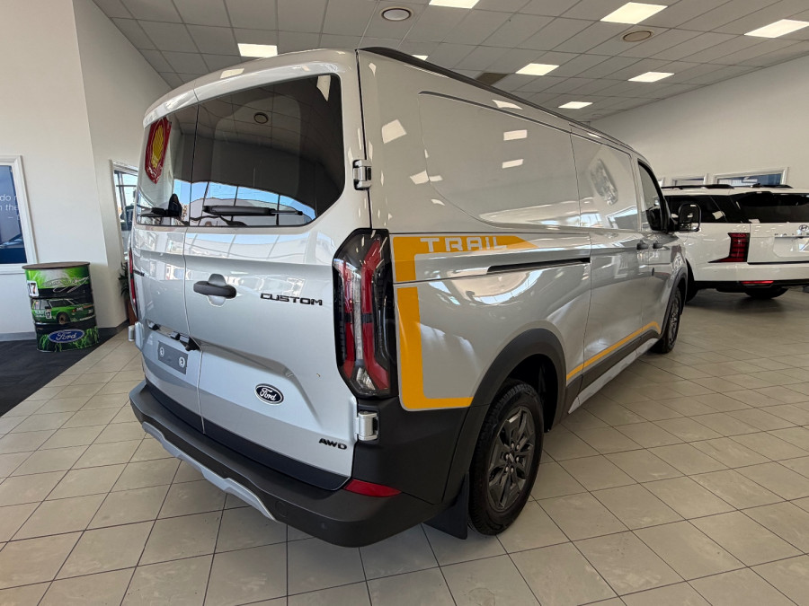 2026 MY26.5 Ford Transit Custom AV Trail LWB Van Image 5