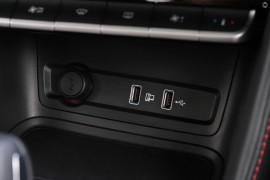 2024 MG ZST  Essence SUV