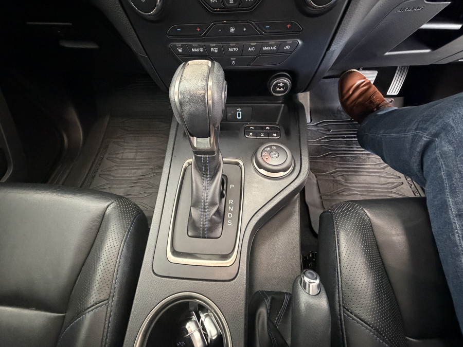 2021 MY21.75 Ford Everest UA II Sport SUV Image 32