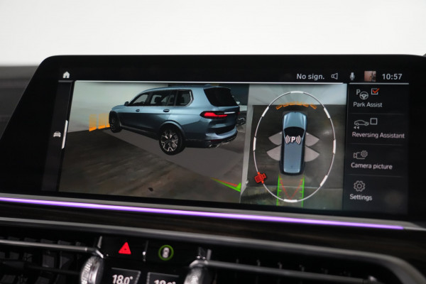 2021 BMW X7 Xdrive30d SUV Image 24