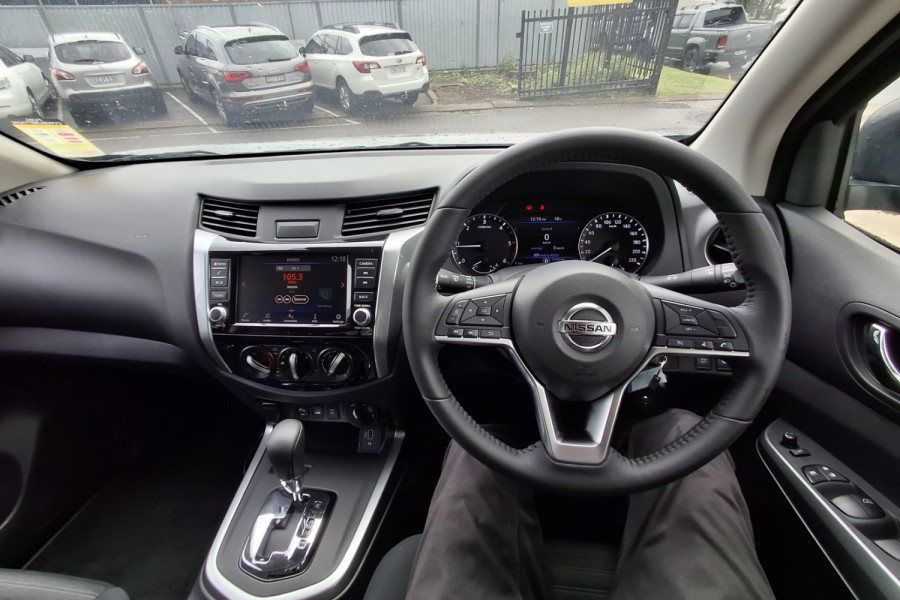 2024 Nissan Navara D23 ST Ute Image 10