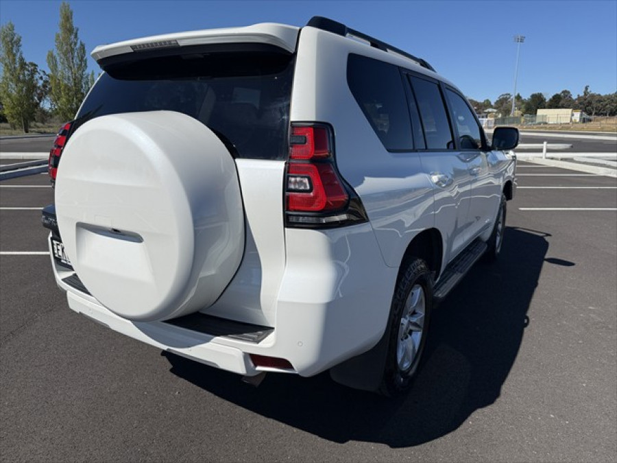 2020 Toyota LandCruiser Prado GDJ150R GXL SUV Image 4